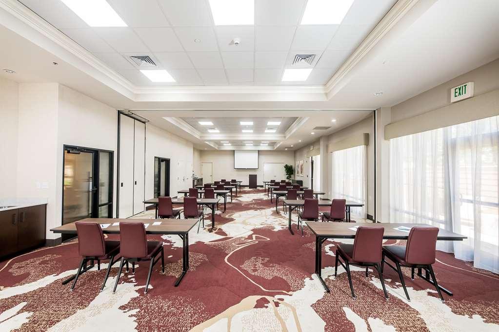 Hampton Inn & Suites Dobson Faciliteiten foto