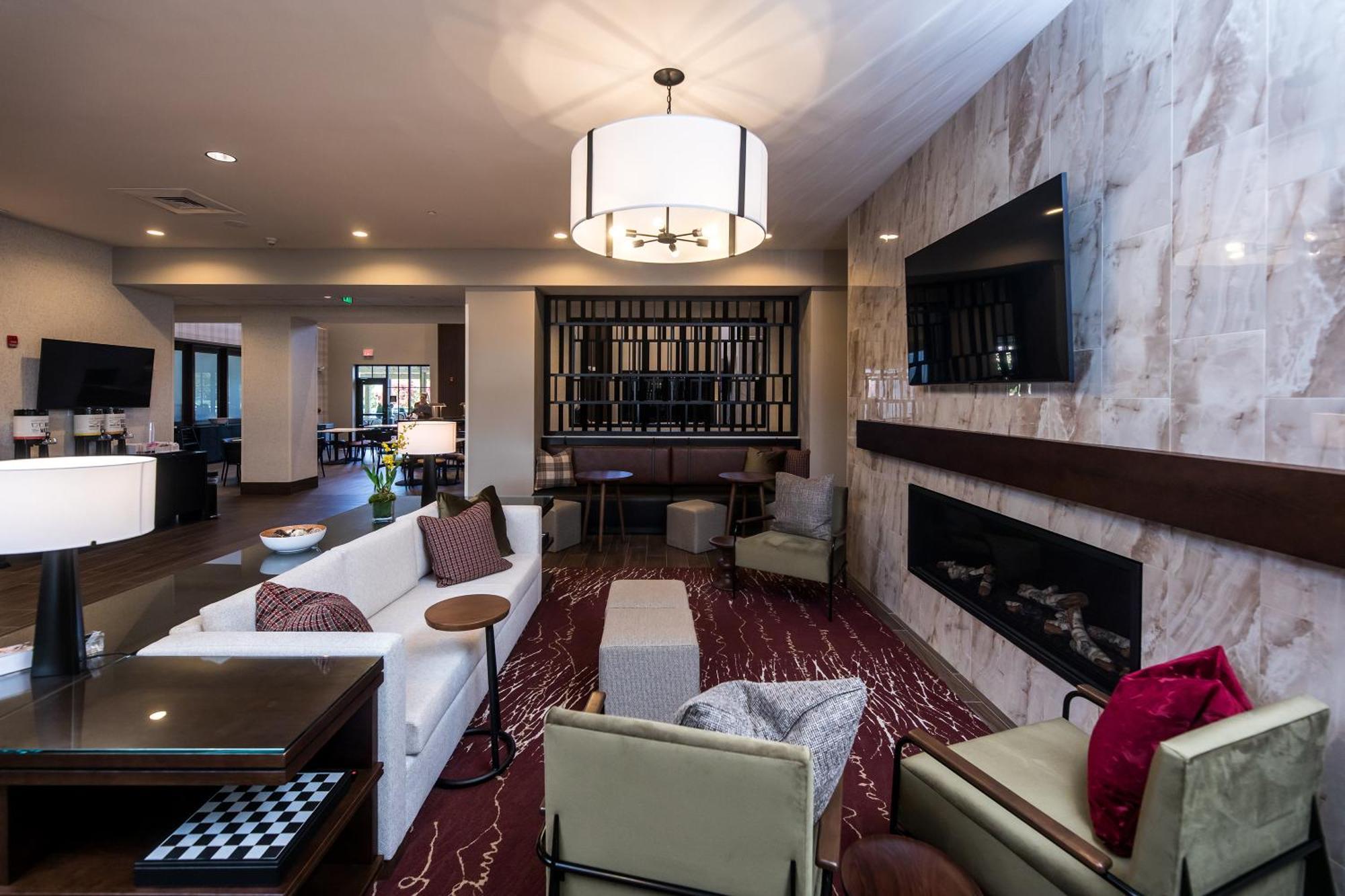 Hampton Inn & Suites Dobson Buitenkant foto